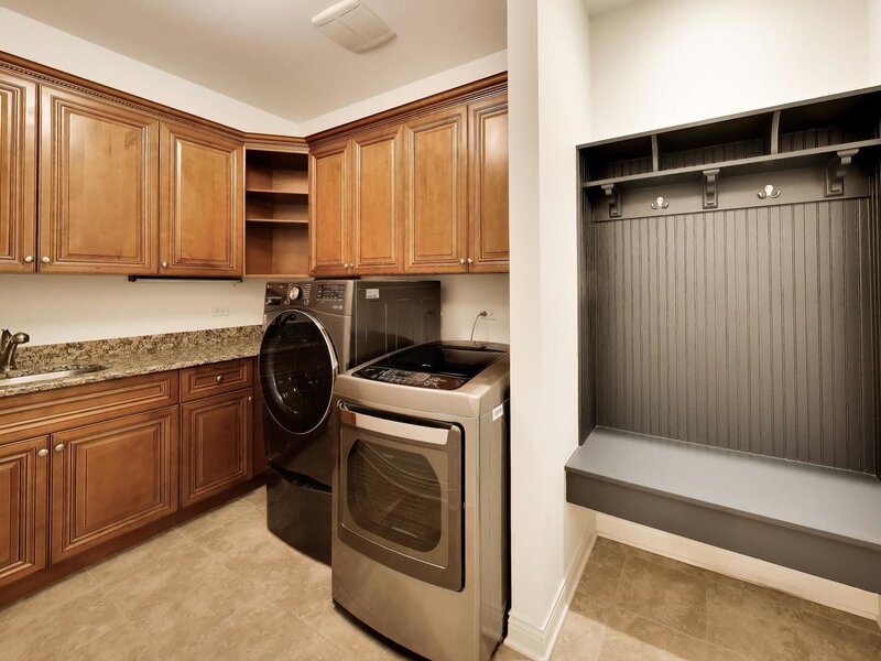 1213 W Charles Lane Westmont IL 60559