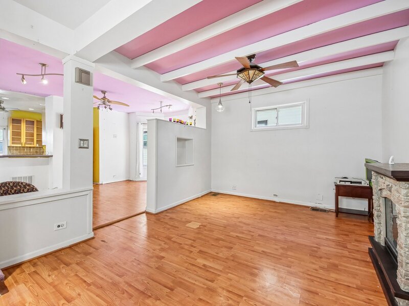 3819 N Kilpatrick Avenue Chicago IL 60641