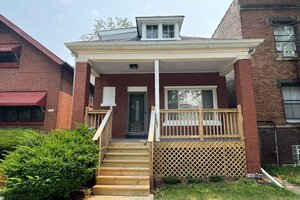 Photo of 7653 S Saint Lawrence Avenue Chicago IL 60619