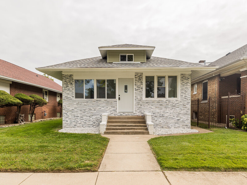 7617 S Crandon Avenue Chicago IL 60649