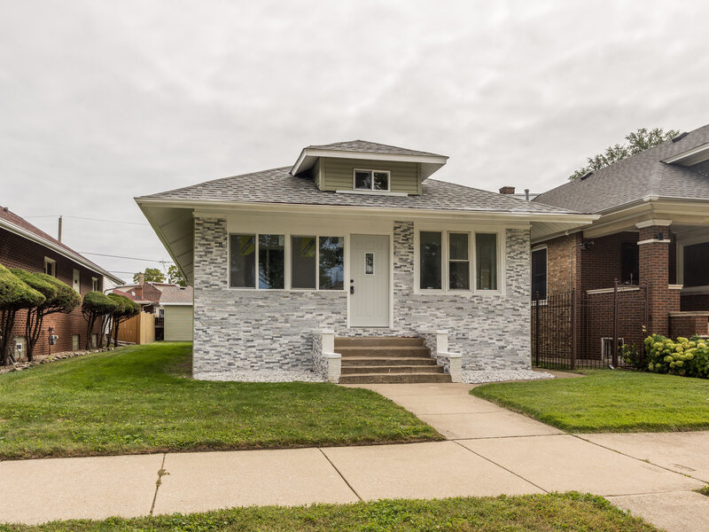 7617 S Crandon Avenue Chicago IL 60649