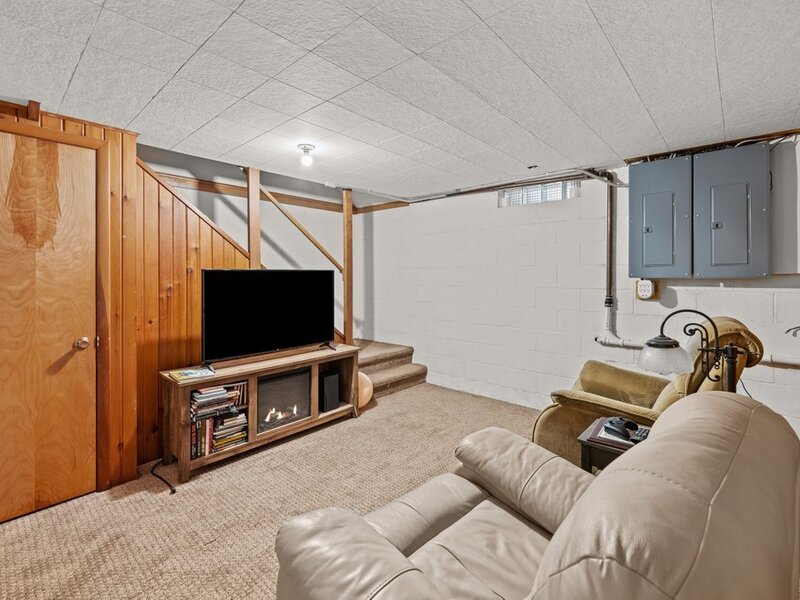 331 N Henry Street Walcott IA 52773