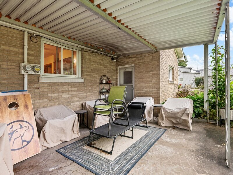331 N Henry Street Walcott IA 52773