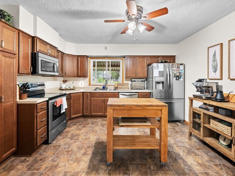 331 N Henry Street Walcott IA 52773