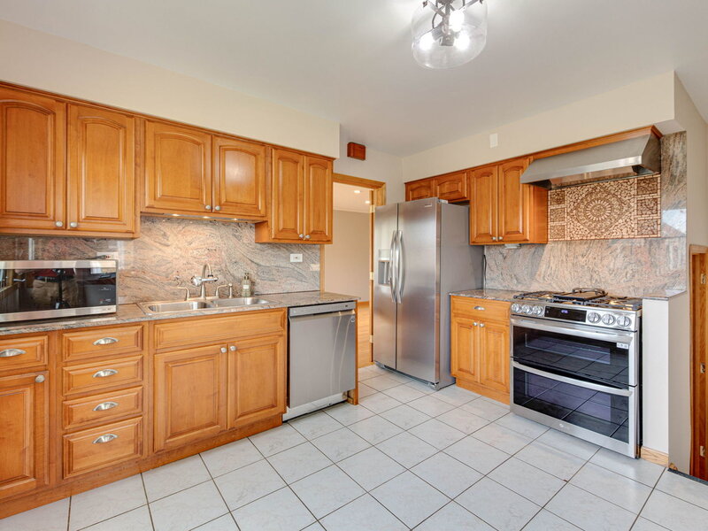 2574 Rhodes Avenue River Grove IL 60171
