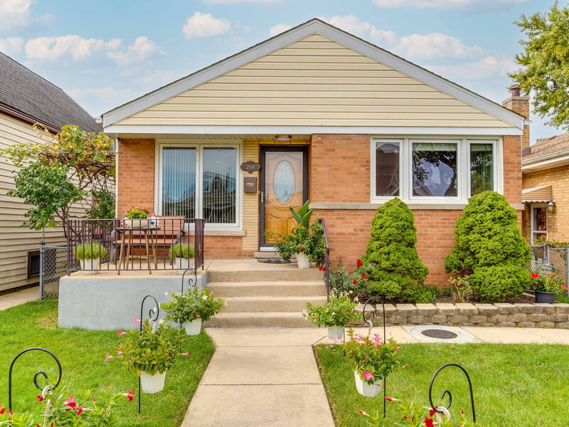 2574 Rhodes Avenue River Grove IL 60171