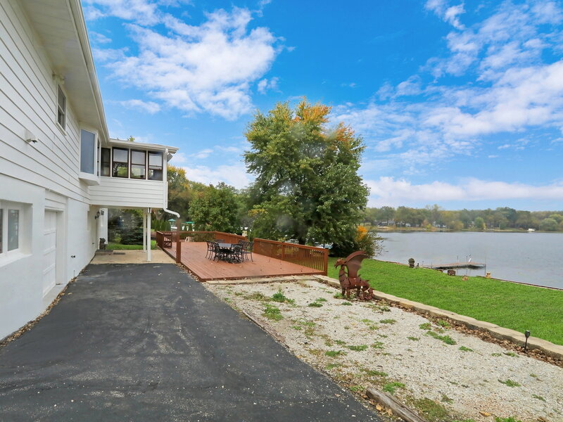 36897 N Nathan Hale Drive Lake Villa IL 60046