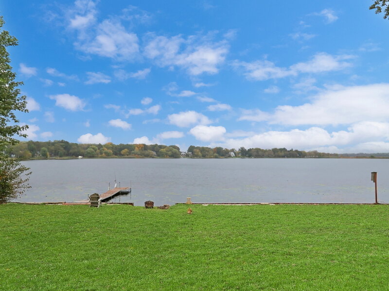 36897 N Nathan Hale Drive Lake Villa IL 60046