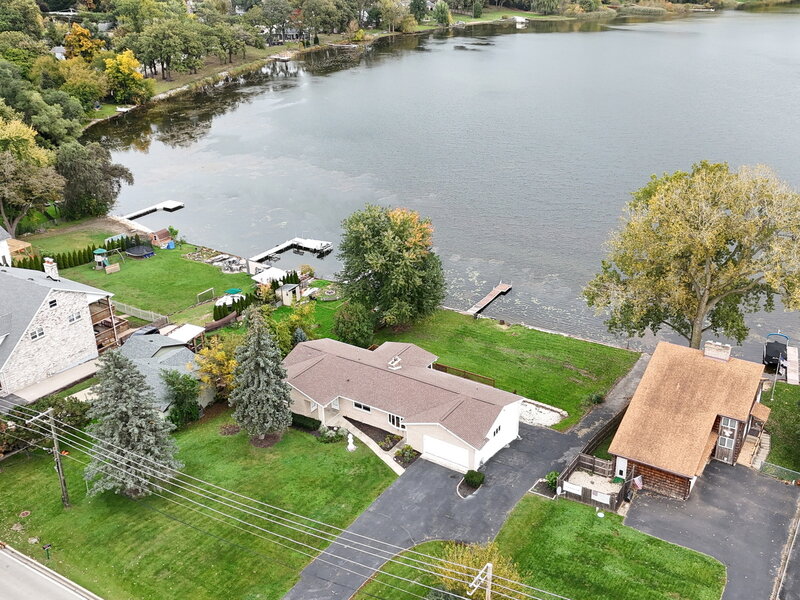 36897 N Nathan Hale Drive Lake Villa IL 60046