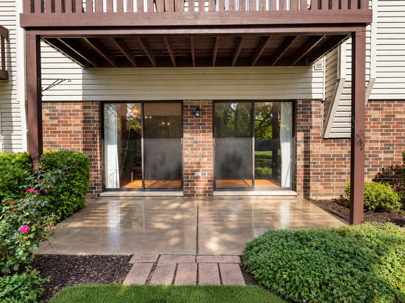 877 Cross Creek Drive Roselle IL 60172