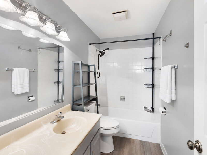 877 Cross Creek Drive Roselle IL 60172