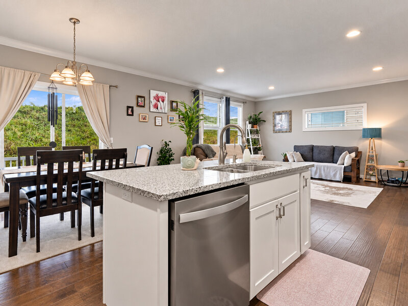 4464 Slate Creek Drive Bettendorf IA 52722