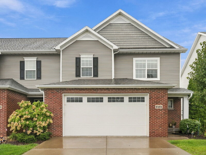 4464 Slate Creek Drive Bettendorf IA 52722