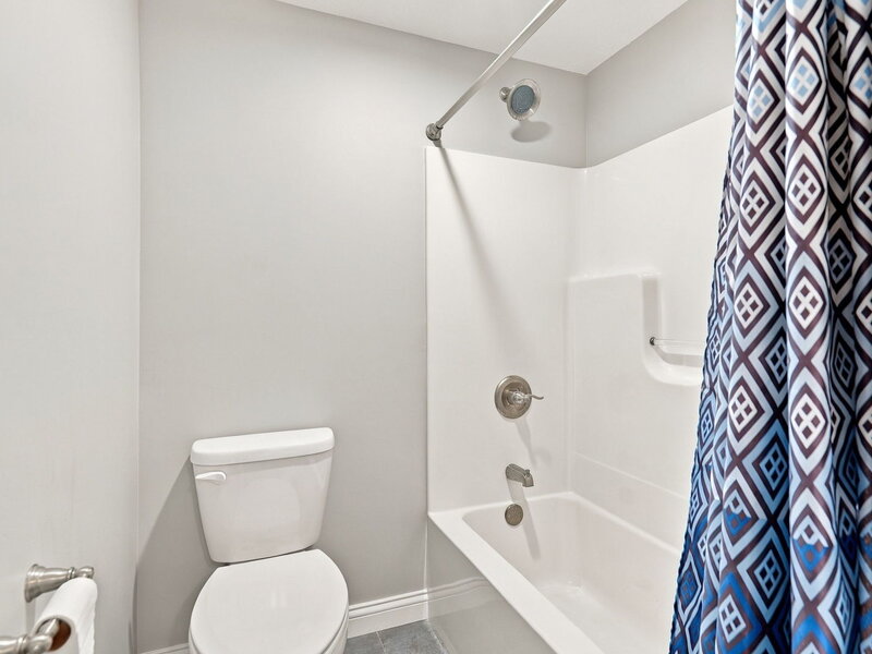 4464 Slate Creek Drive Bettendorf IA 52722