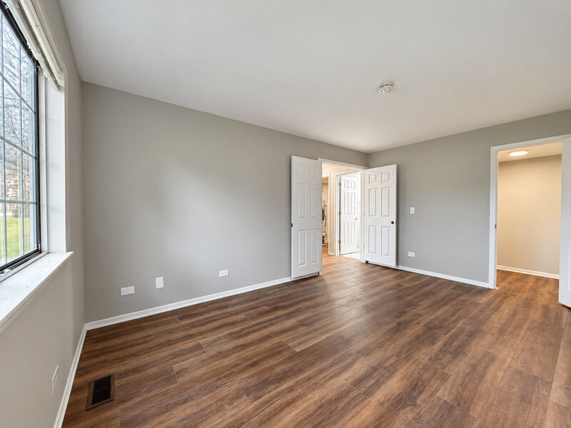 2127 Southwind Circle Schaumburg IL 60194