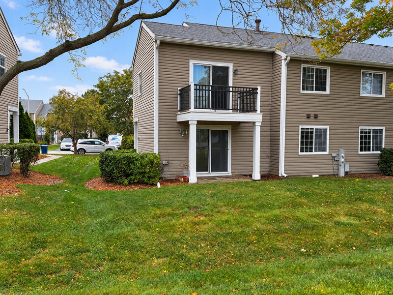 2127 Southwind Circle Schaumburg IL 60194
