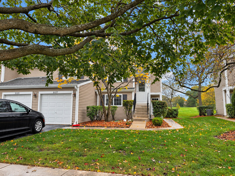 2127 Southwind Circle Schaumburg IL 60194
