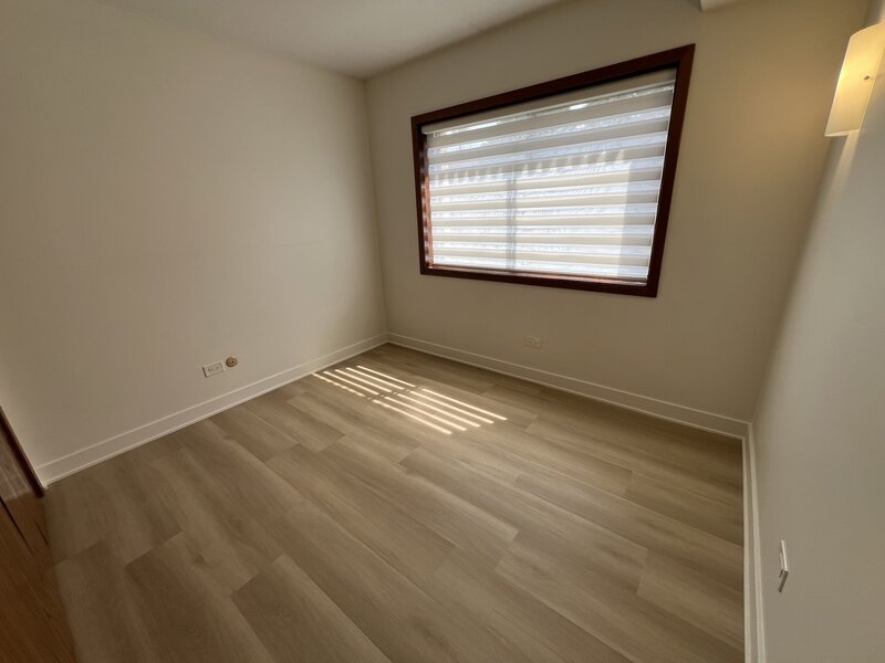 2416 W Foster Avenue Chicago IL 60625