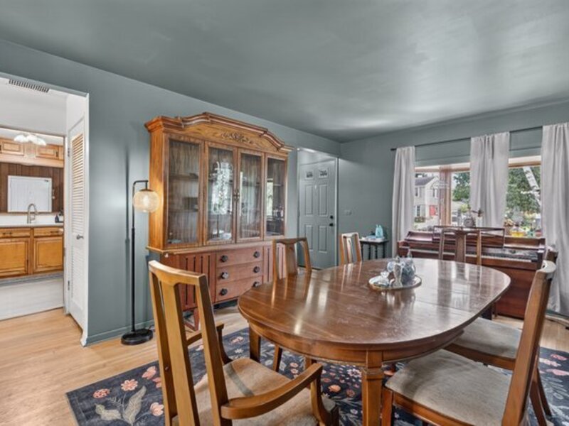 7106 Beckwith Road Morton Grove IL 60053