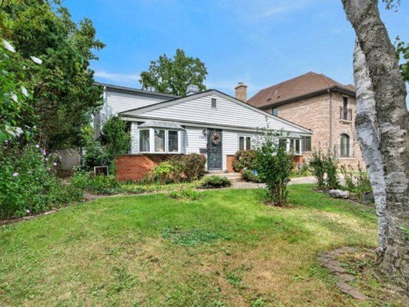 7106 Beckwith Road Morton Grove IL 60053