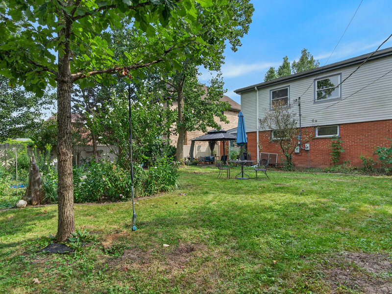 7106 Beckwith Road Morton Grove IL 60053