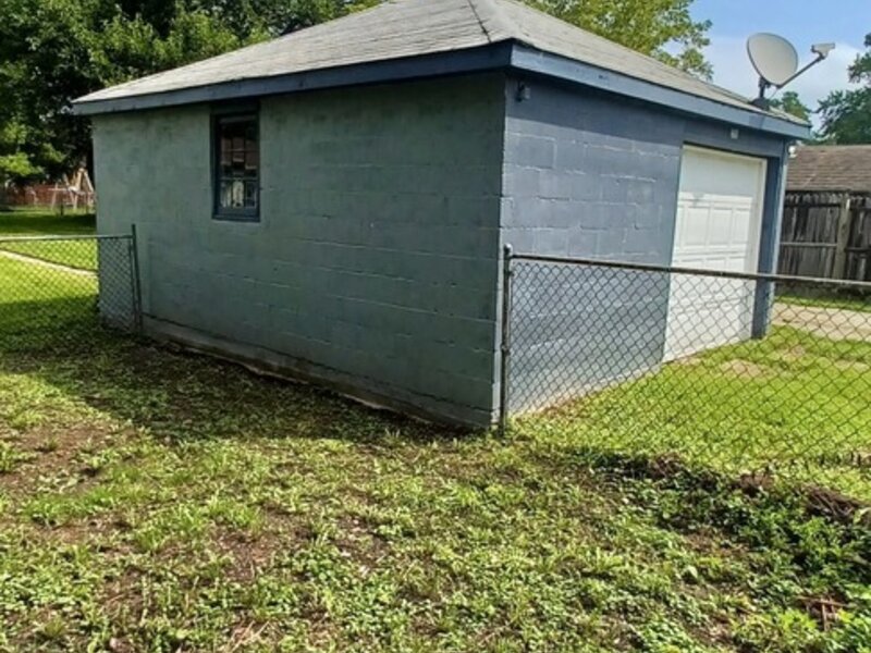 2009 Carmel Boulevard Zion IL 60099