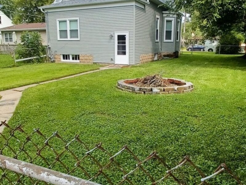 2009 Carmel Boulevard Zion IL 60099
