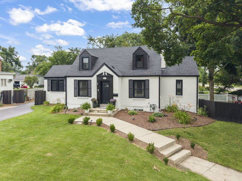 207 N Main Street Lombard IL 60148