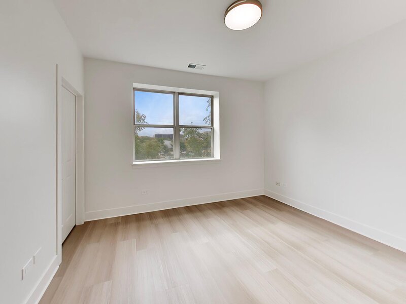 1149 W Washburne Avenue Chicago IL 60608