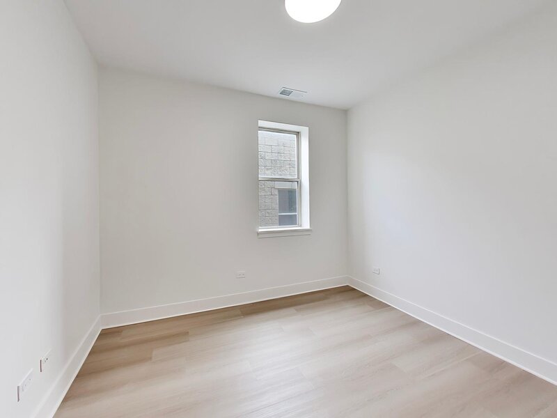 1149 W Washburne Avenue Chicago IL 60608