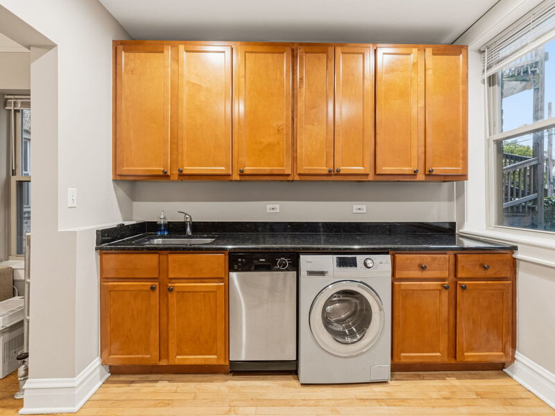 3257 W Olive Avenue Chicago IL 60659
