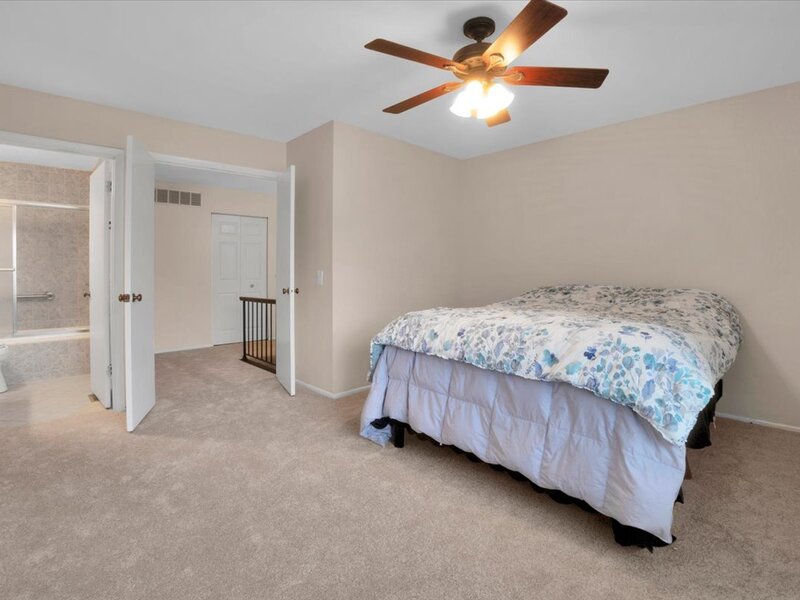 755 Biloxie Court Carol Stream IL 60188