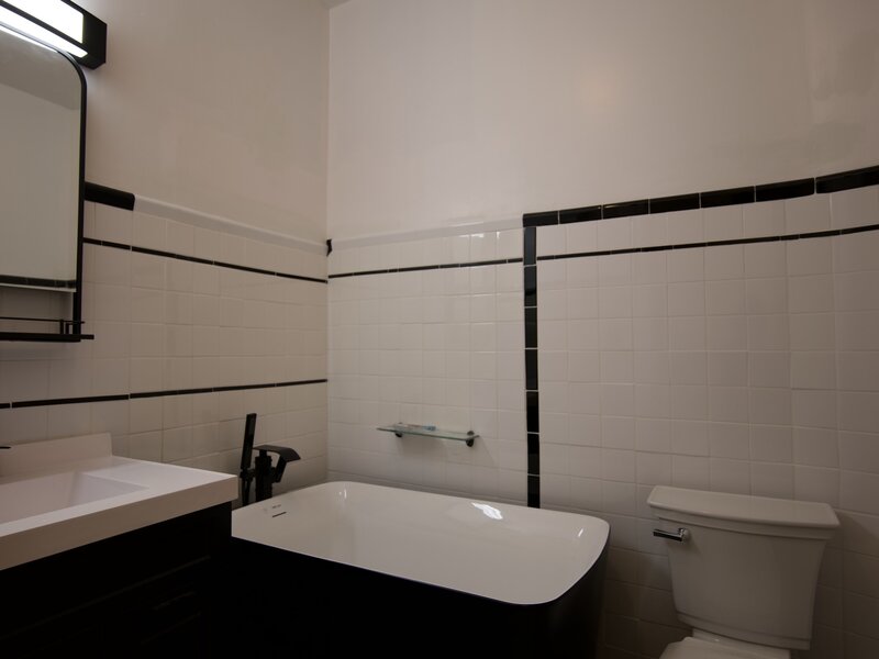 4528 W Washington Boulevard Chicago IL 60624