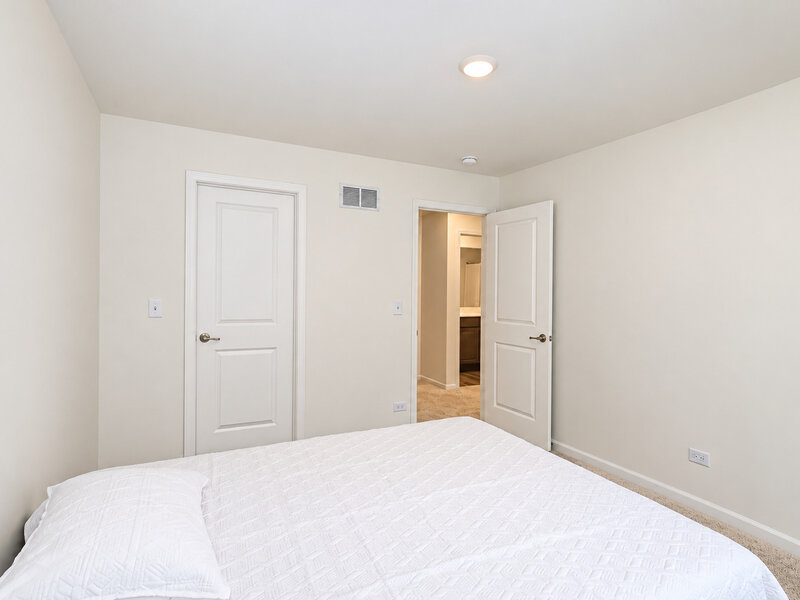 112 Sweetflag Circle Elgin IL 60124
