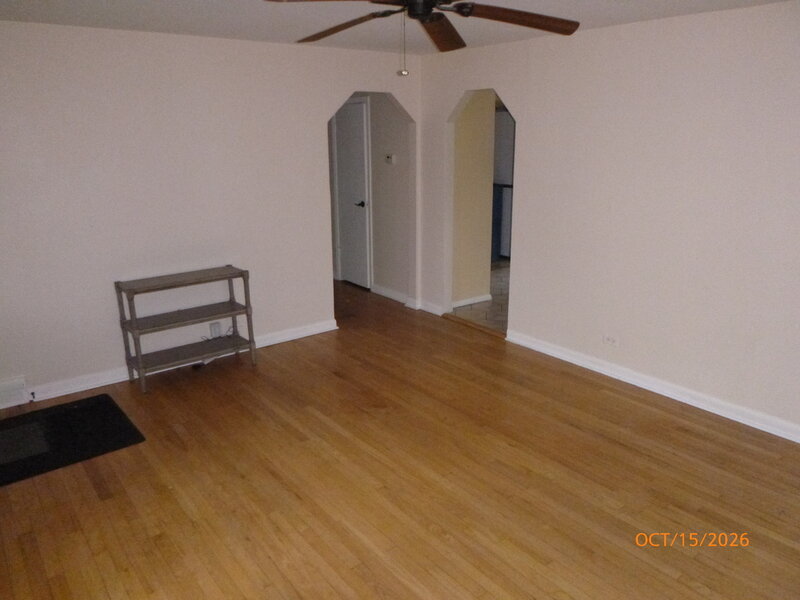 2 Edgewood Avenue Lombard IL 60148