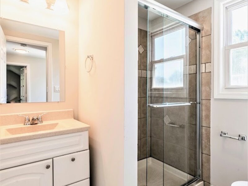 456 Greenbay Avenue Calumet City IL 60409