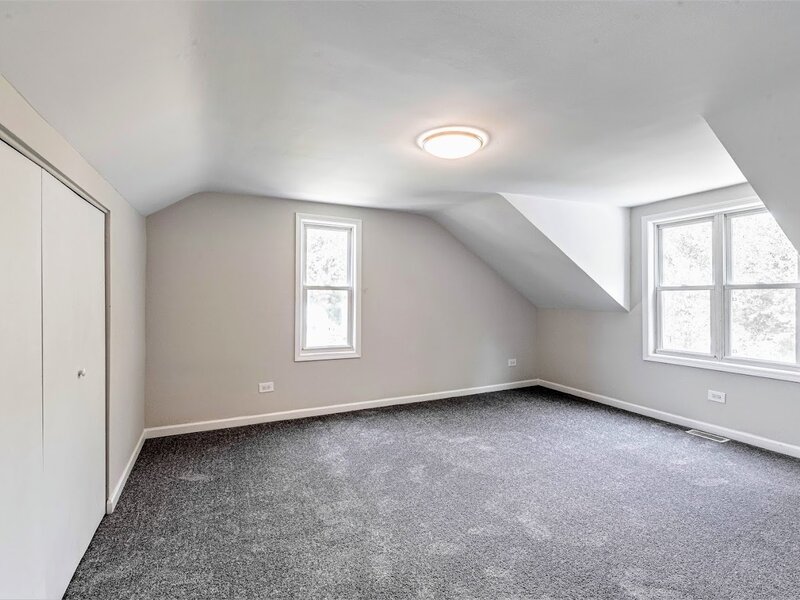 456 Greenbay Avenue Calumet City IL 60409
