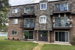 Photo of 9386 Bay Colony Drive Des Plaines IL 60016 Unit 3S