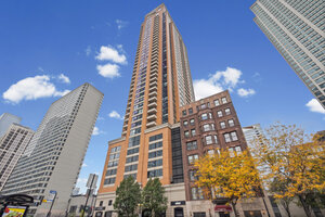 Photo of 1160 S Michigan Avenue Chicago IL 60605 Unit 3703