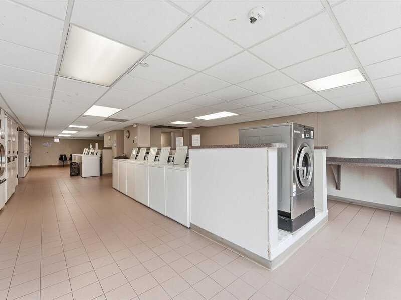 10 E Ontario Street Chicago IL 60611