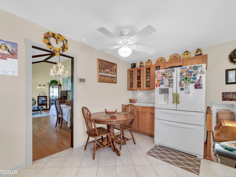 8811 N Merrill Street Niles IL 60714