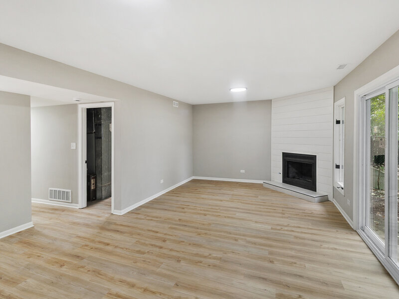 21 Huntington Road Glen Ellyn IL 60137