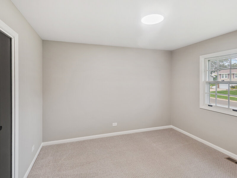 21 Huntington Road Glen Ellyn IL 60137