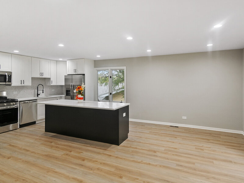 21 Huntington Road Glen Ellyn IL 60137