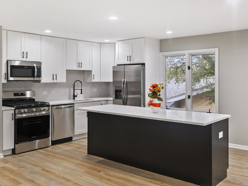 21 Huntington Road Glen Ellyn IL 60137