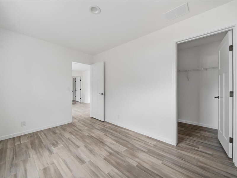 701 Ave B Sterling IL 61081