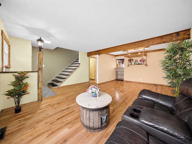 439 Mallview Lane Bolingbrook IL 60440