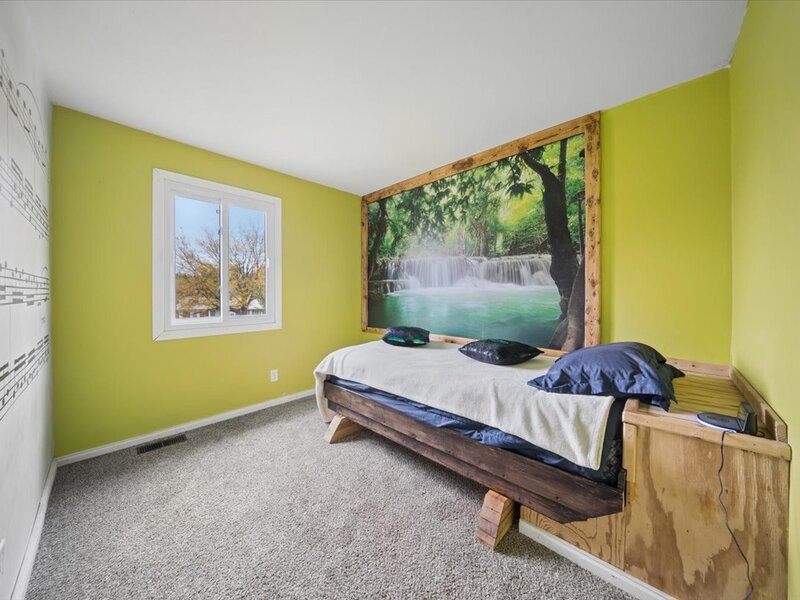 439 Mallview Lane Bolingbrook IL 60440