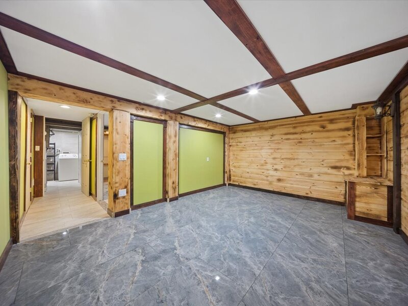 439 Mallview Lane Bolingbrook IL 60440