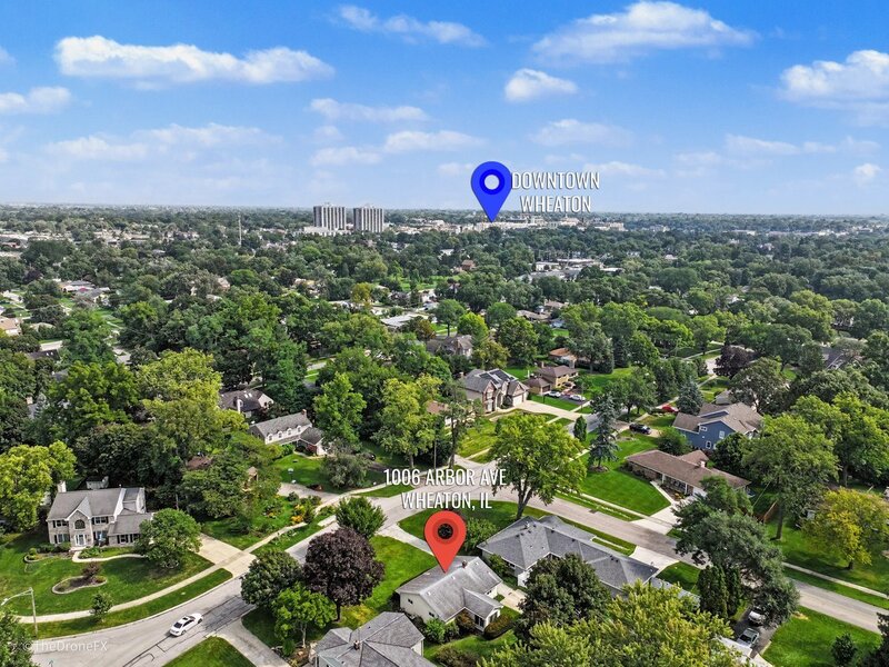 1006 Arbor Avenue Wheaton IL 60189